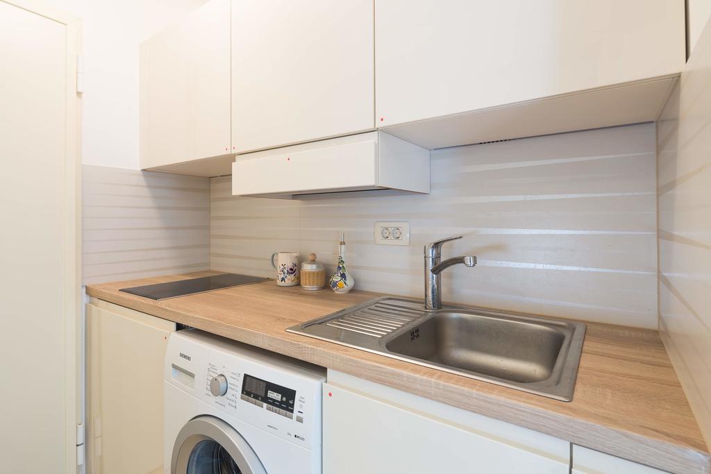 Phoenix Studio Apartment スプリト エクステリア 写真