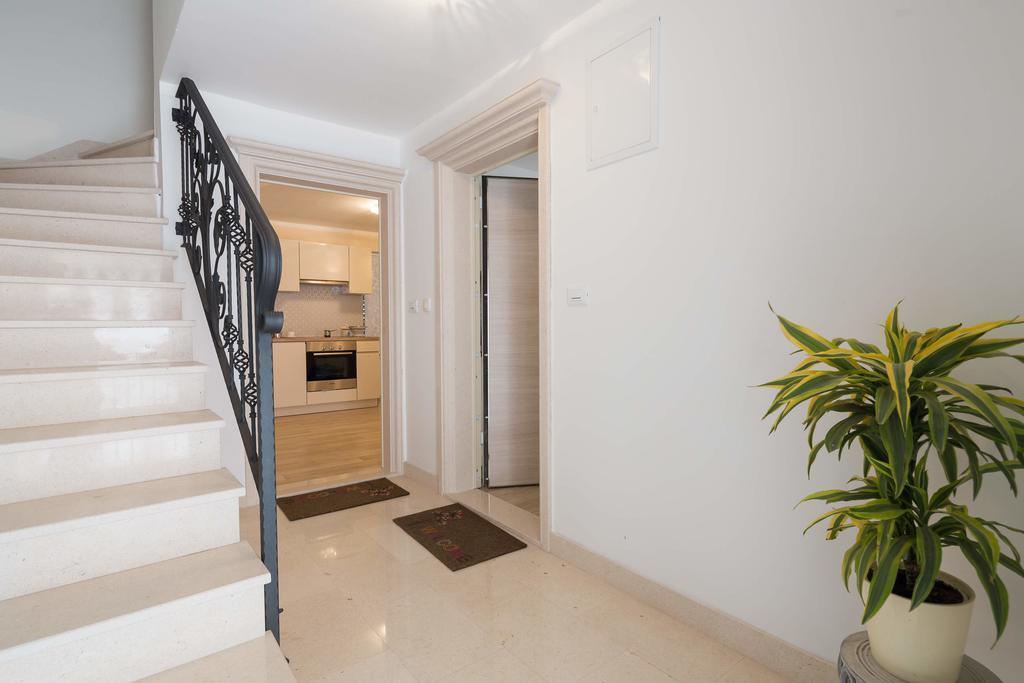 Phoenix Studio Apartment スプリト エクステリア 写真
